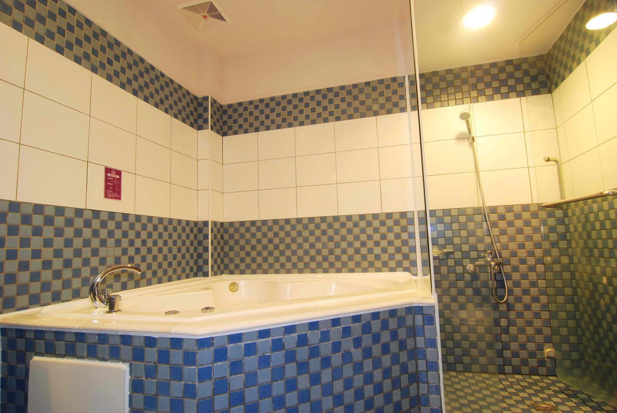 Beckham Motel Luzhu Екстериор снимка